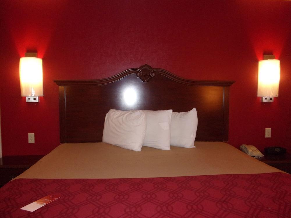 Econo Lodge Kent Exterior foto