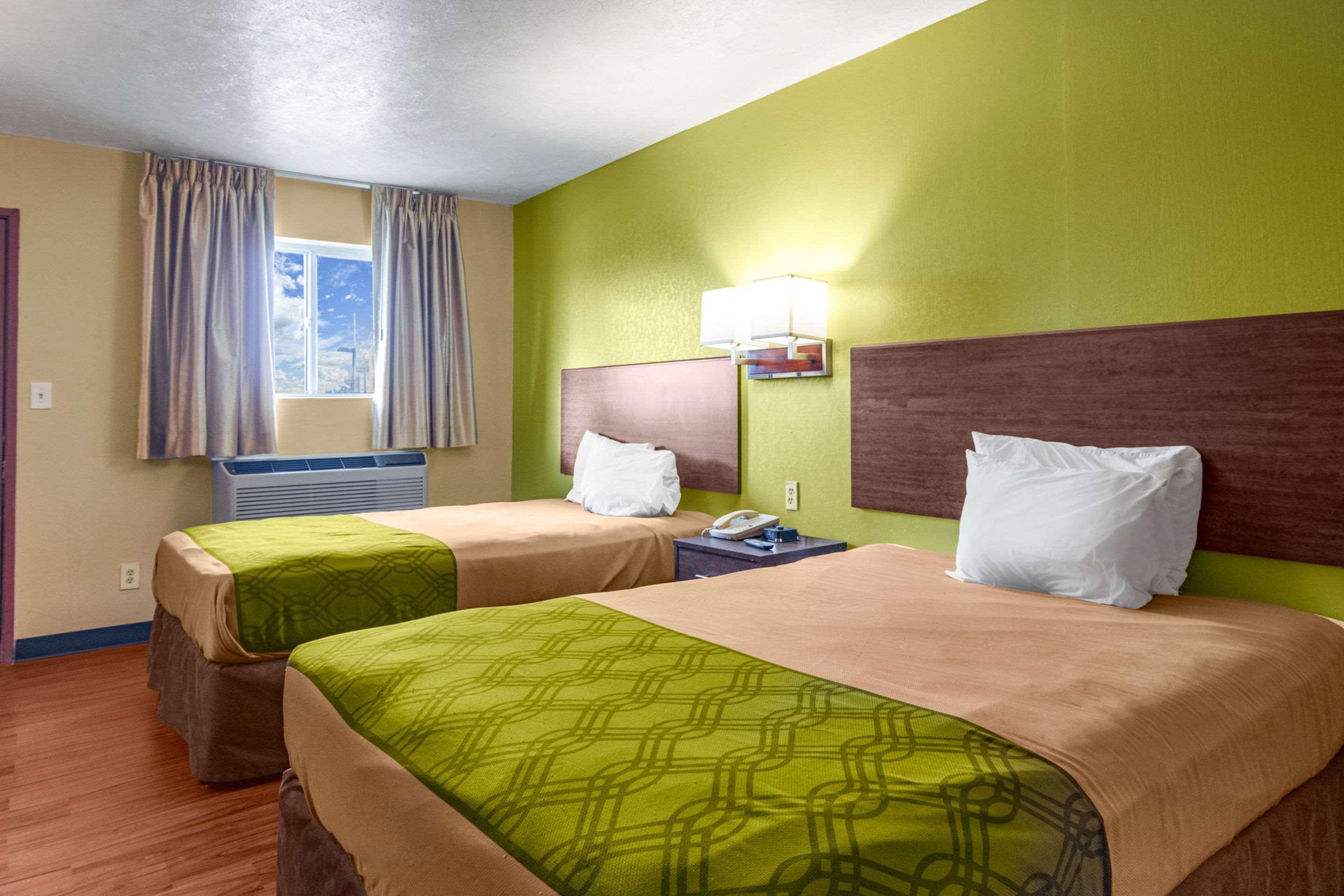 Econo Lodge Kent Exterior foto